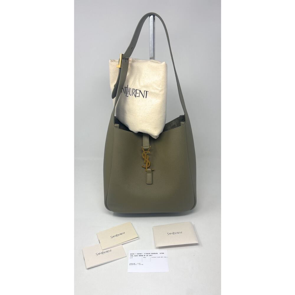Saint Laurent Le 5 A 7 Small Shoulder Bag in Smooth Leather Strong Moss RP $2750